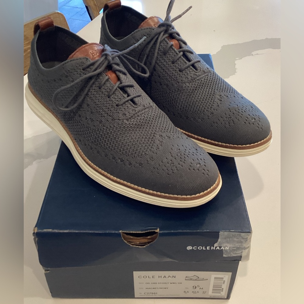 Cole Haan Men's Gray Oxford Shoes
